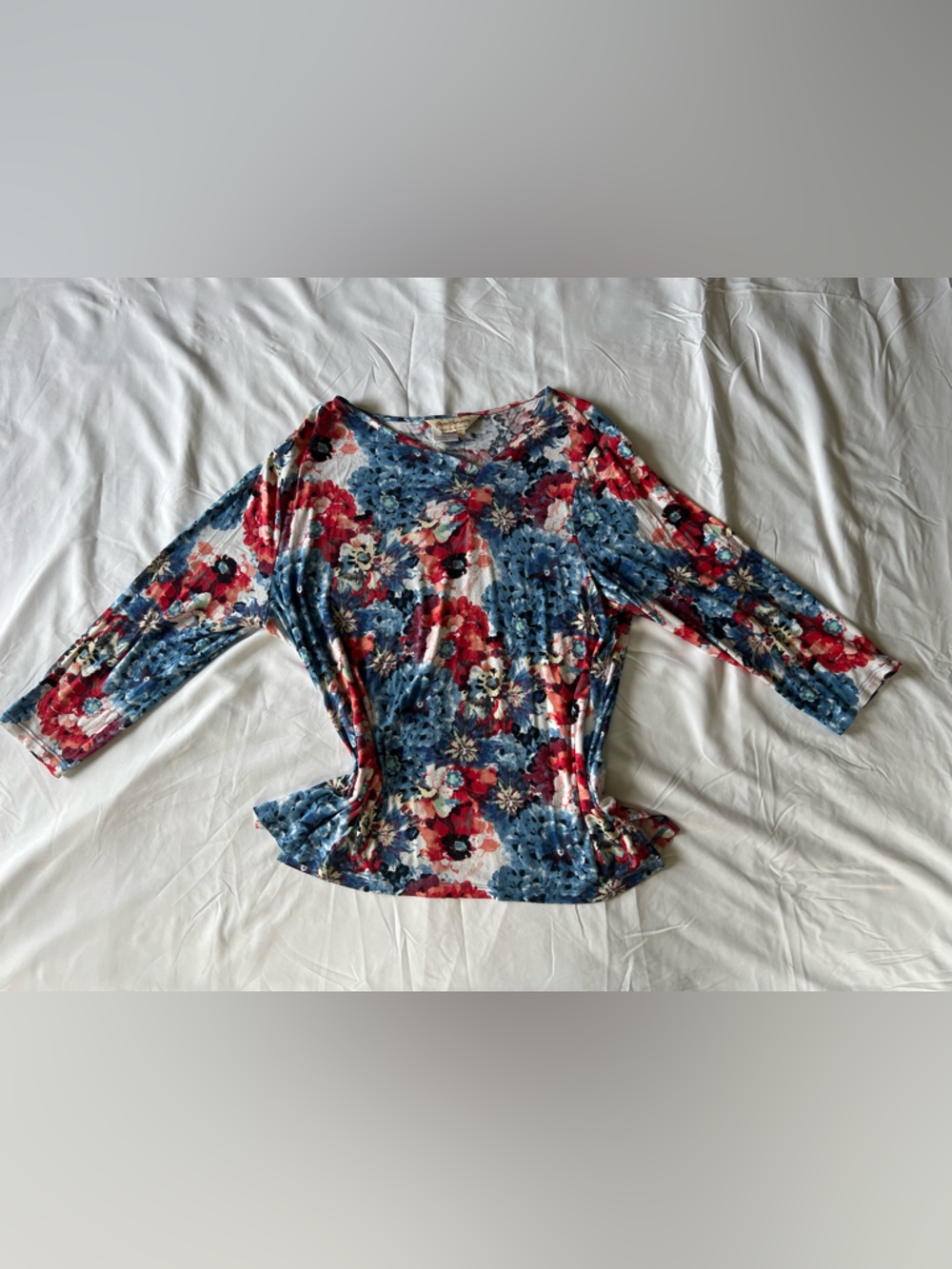 Norm Thompson Floral 3/4 Sleeve Top - Blue & Red